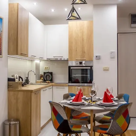 Pekovic Green-apartman Pama *