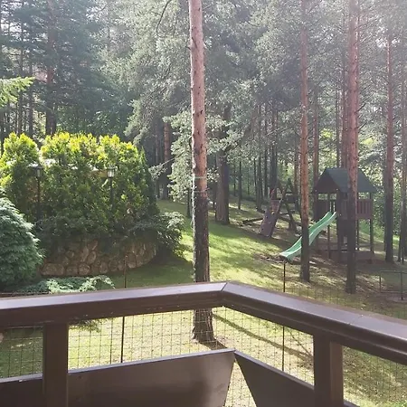 Pekovic Green-apartman Pama شقة *