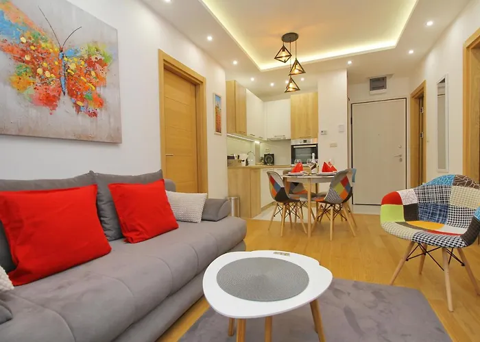 Pekovic Green-apartman Pama