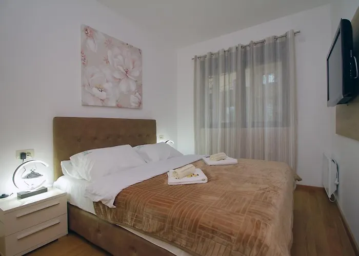 Pekovic Green-apartman Pama