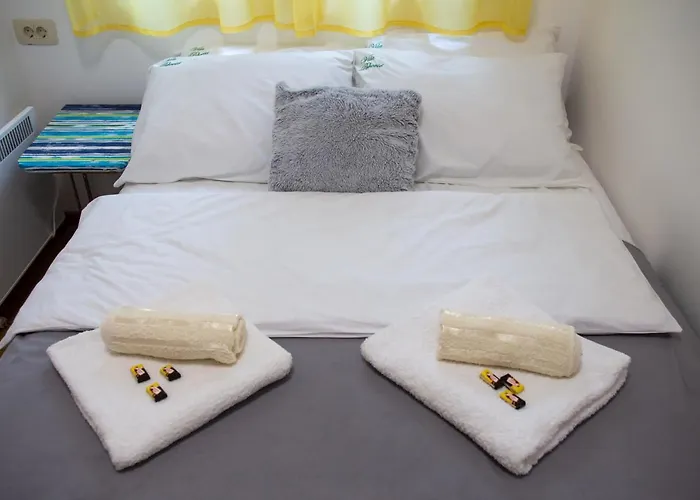 아파트 Pekovic Green-apartman Pama *