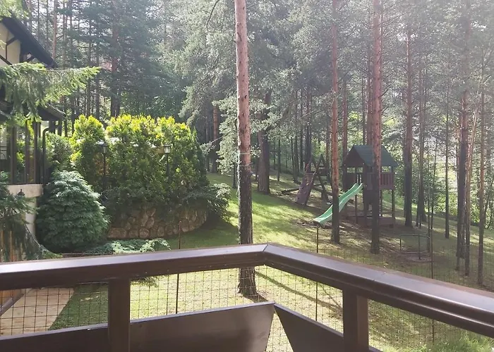 Pekovic Green-apartman Pama Apartament *